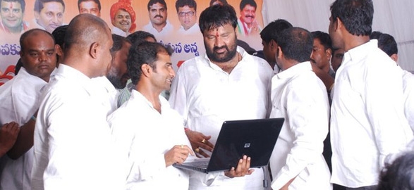 Political kuthubullapur mla kuna srisailam goud to join ysrcp