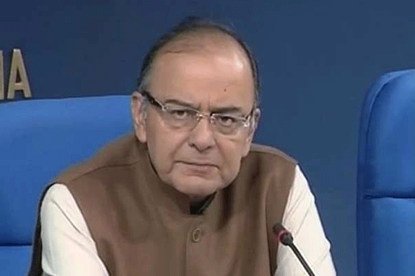 Chief ministers supports to central government decisions says arun jaitley