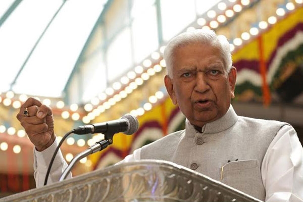 Karnataka governor vajubhai vala walked while national anthem singing