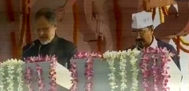 Arvind kejriwal takes oath as delhi cm