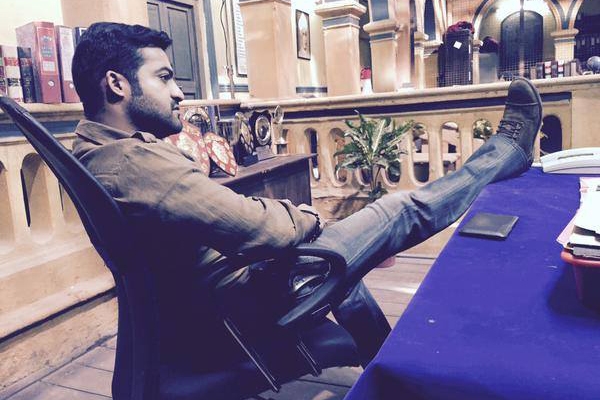 Ntr latest photo in temper movie