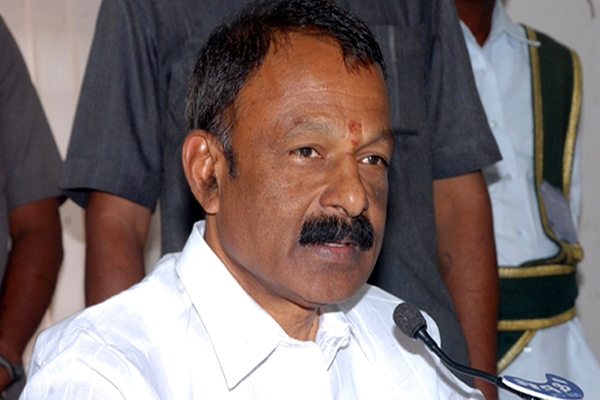 Andhra pradesh capital 1000 acres enough says raghuveera reddy