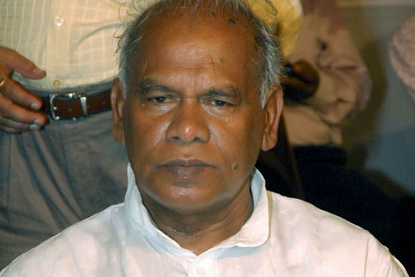 Descrimination with bihar cm jitan ram manjhi