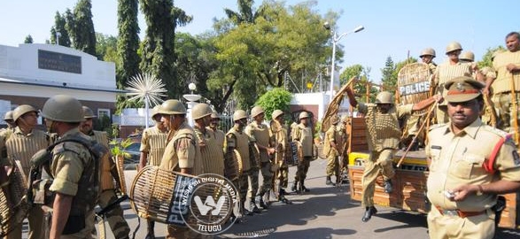 Political hyderabad city high tension on chalo assembly