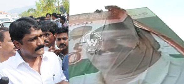 Samikhyavadis burnt minister ganta flexi in vizag