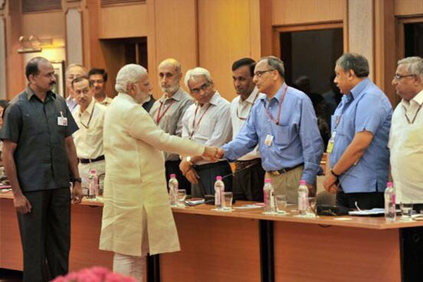 Pm modi gives directives to bureaucrats