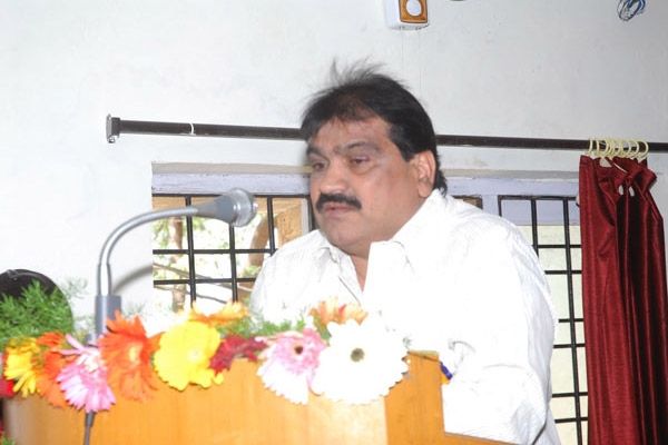 Rtc bus passes to andhra students