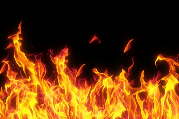 Fire accident in delhi connaught place