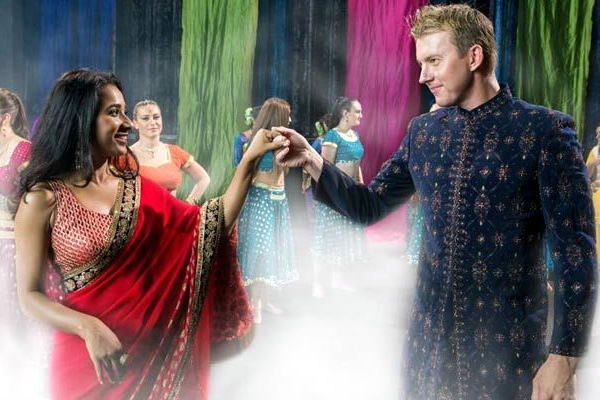 Australian former cricketer brett lee romances tannishtha chatterjee