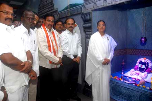 Jyothirlingas at one place