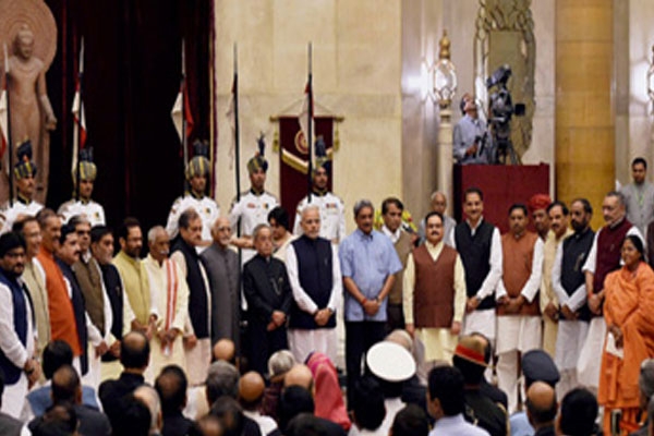 21 mp s sworn in as ministers in prime minister narendra modi cabinet