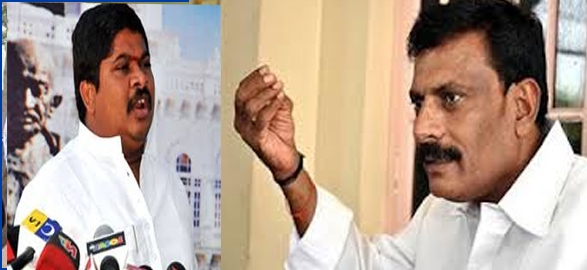 Mp ponnam prabhakar condemns byreddy comments on sonia gandhi