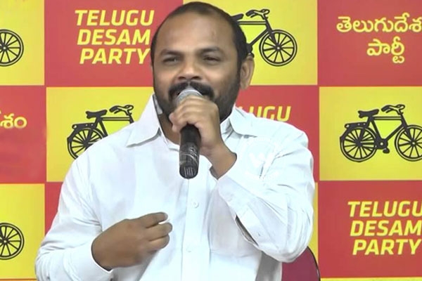 Tdp leader nannuri narsireddy fires on talasani and trs