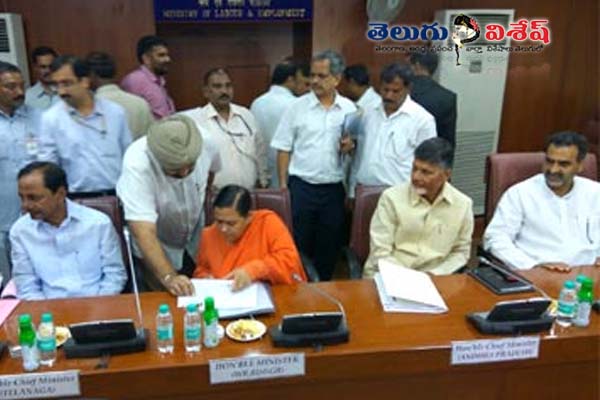 Uma Bharathi KCR chandra Babu